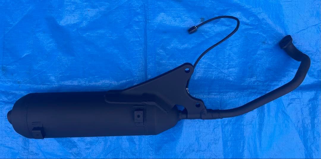 アドレスV125 純正マフラー 塗装後 未使用 高品質台湾製 新品補修マフラー 純正タイプマフラー 規制後形状