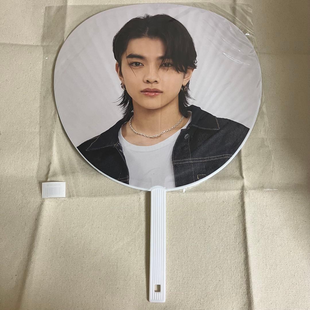 WILDBLUE 宮武颯 うちわ - メルカリ