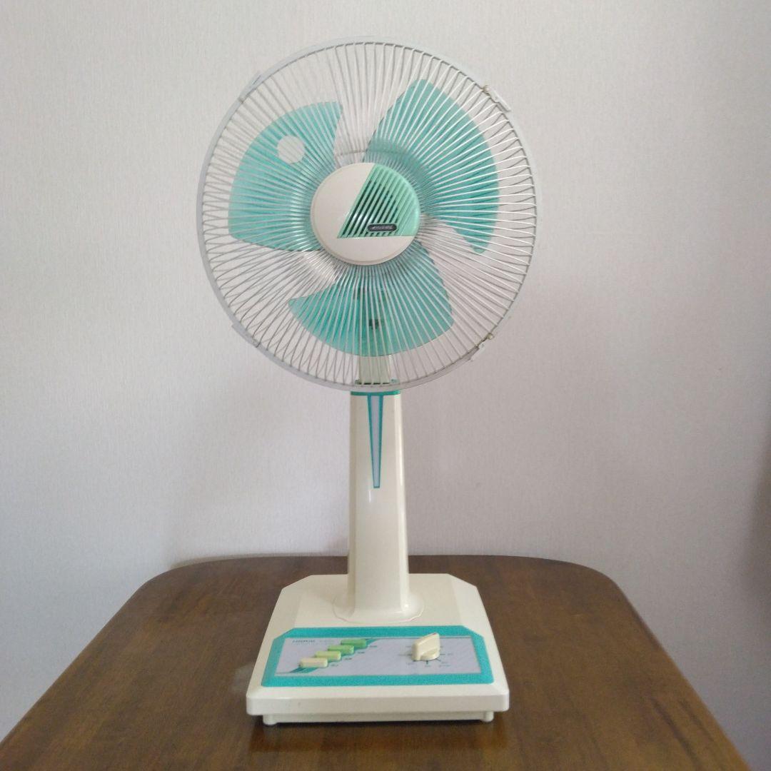 冬こそ使う家電 昭和レトロが魅力な扇風機】 ホリエ HF-30 DRE 30