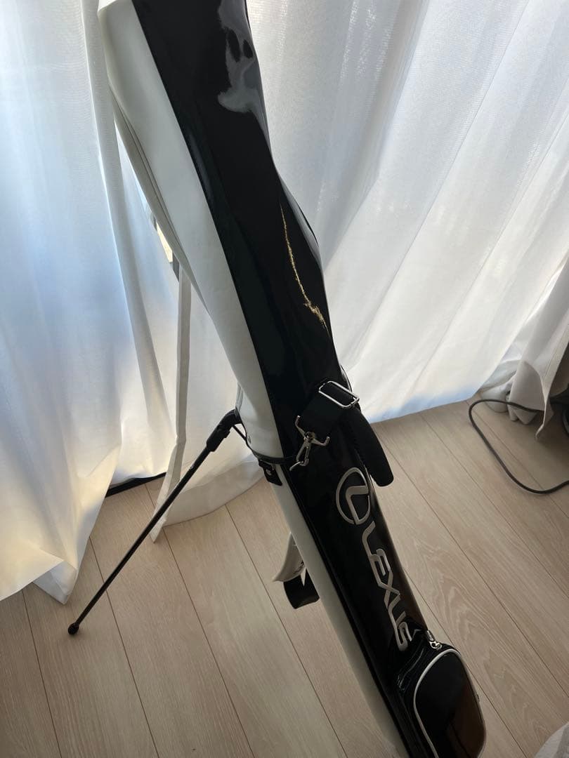 レクサス　ゴルフ　キャディバッグ　スタンド付き　LEXUS 美品 未非売品 専用 希少 新品未使用 レクサス LEXUS 非売品 スタンド キャディバッグ