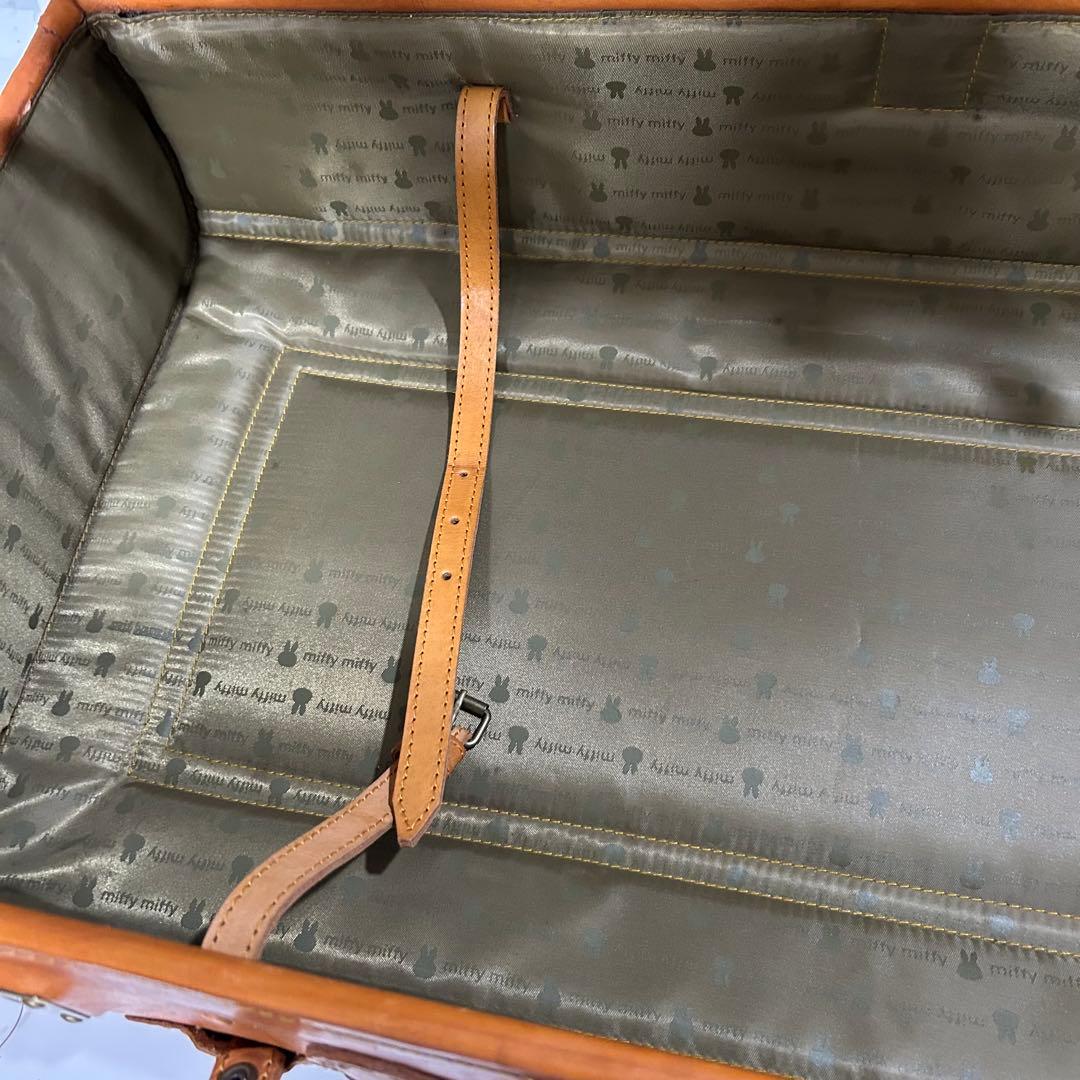 希少□ ミッフィー リーブス トランクケース 牛革 - メルカリ