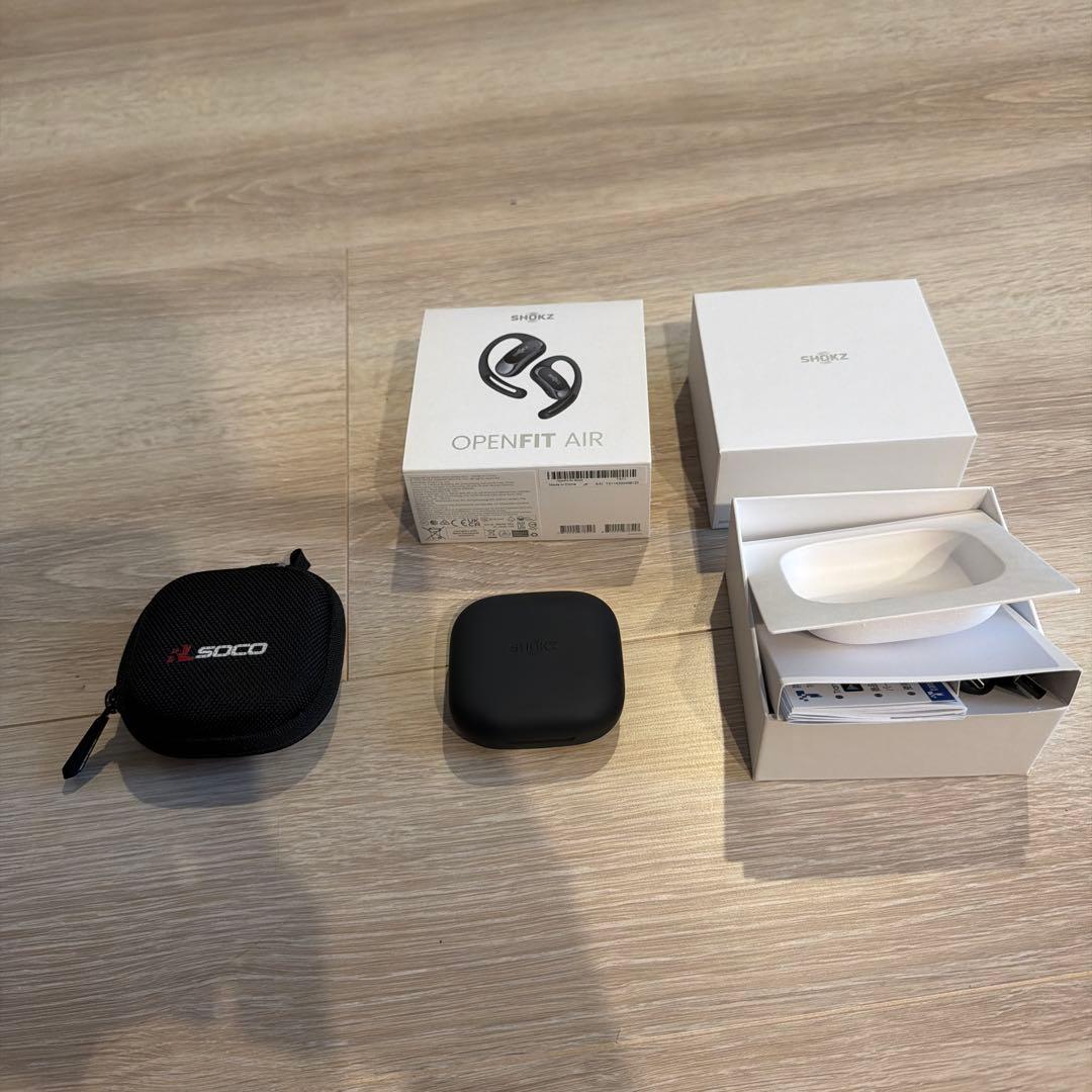 SHOKZ OPENFIT AIR ブラック （ケースおまけ付）（値下げ中） OpenFit Air オープンイヤーイヤホン - Shokz (ショックス) 日本