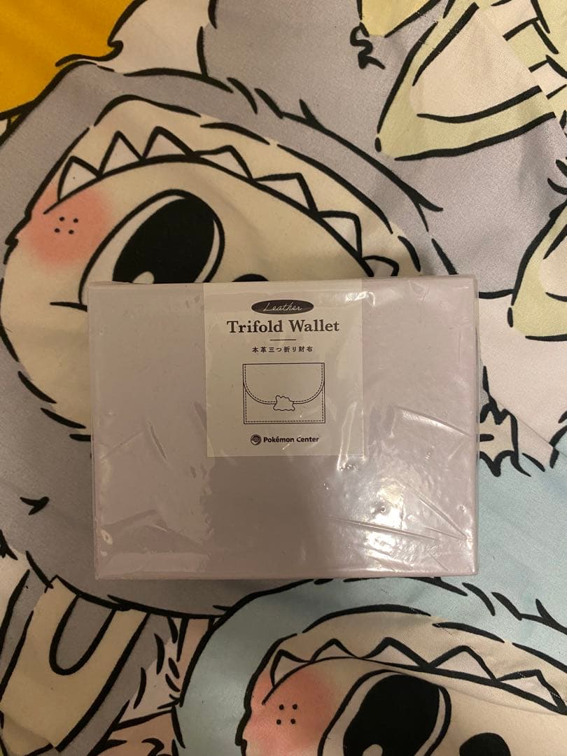 【新品】　ポケモン　本革　名刺入れ 本革二つ折り財布 ブラッキー ｜【公式】ポケモンセンターオンライン