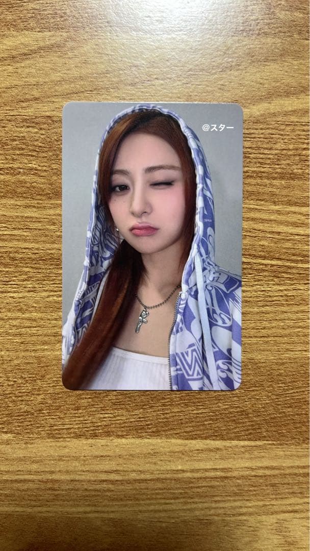 ルセラフィム different weverse トレカ ラキドロ ユンジン - メルカリ