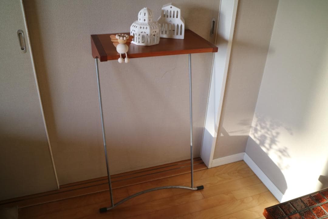 ポラダ porada STALI 壁掛け スタンディングデスク 飾り台得価，お得