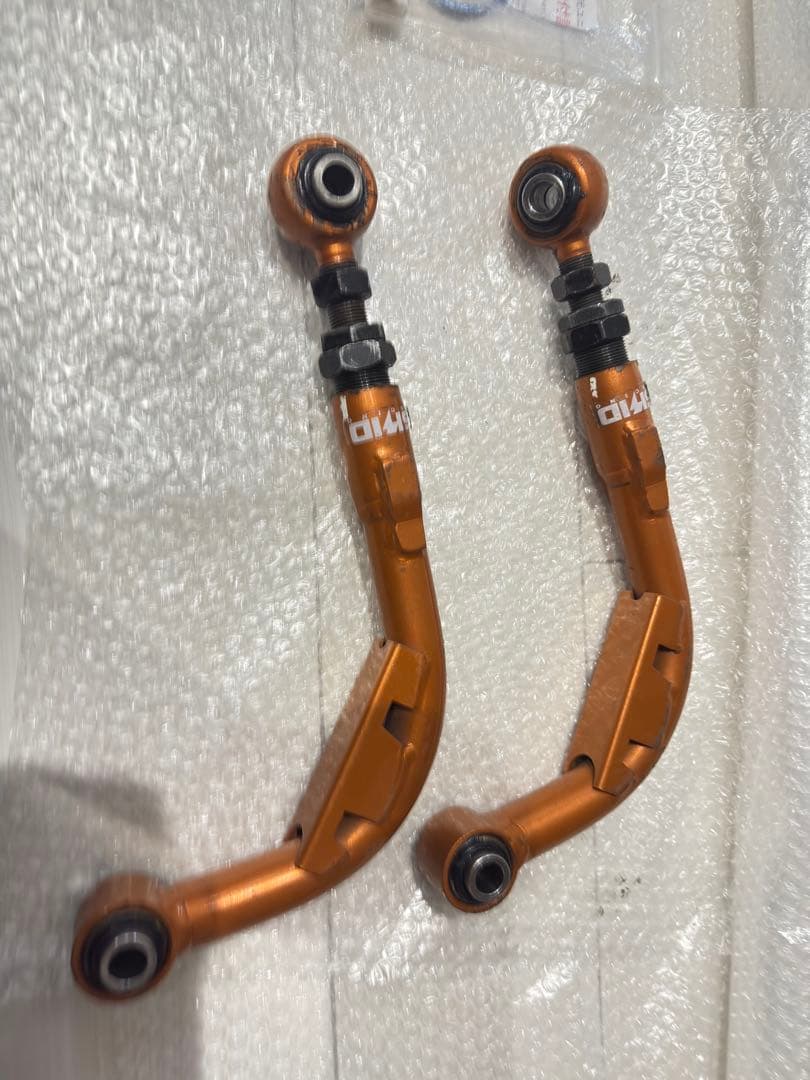 30アルファード リアアッパーアーム ※要ダストブーツ交換 30系アルファードのリア調整式アッパーアームの交換 - カー用品持込