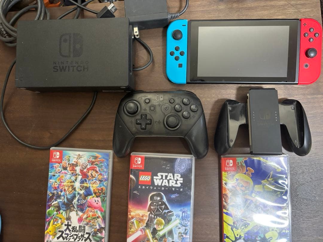 ニンテンドースイッチ 本体　カセット付き Nintendo Switch すぐに遊べるセット 純正アダプタ・ドック付き