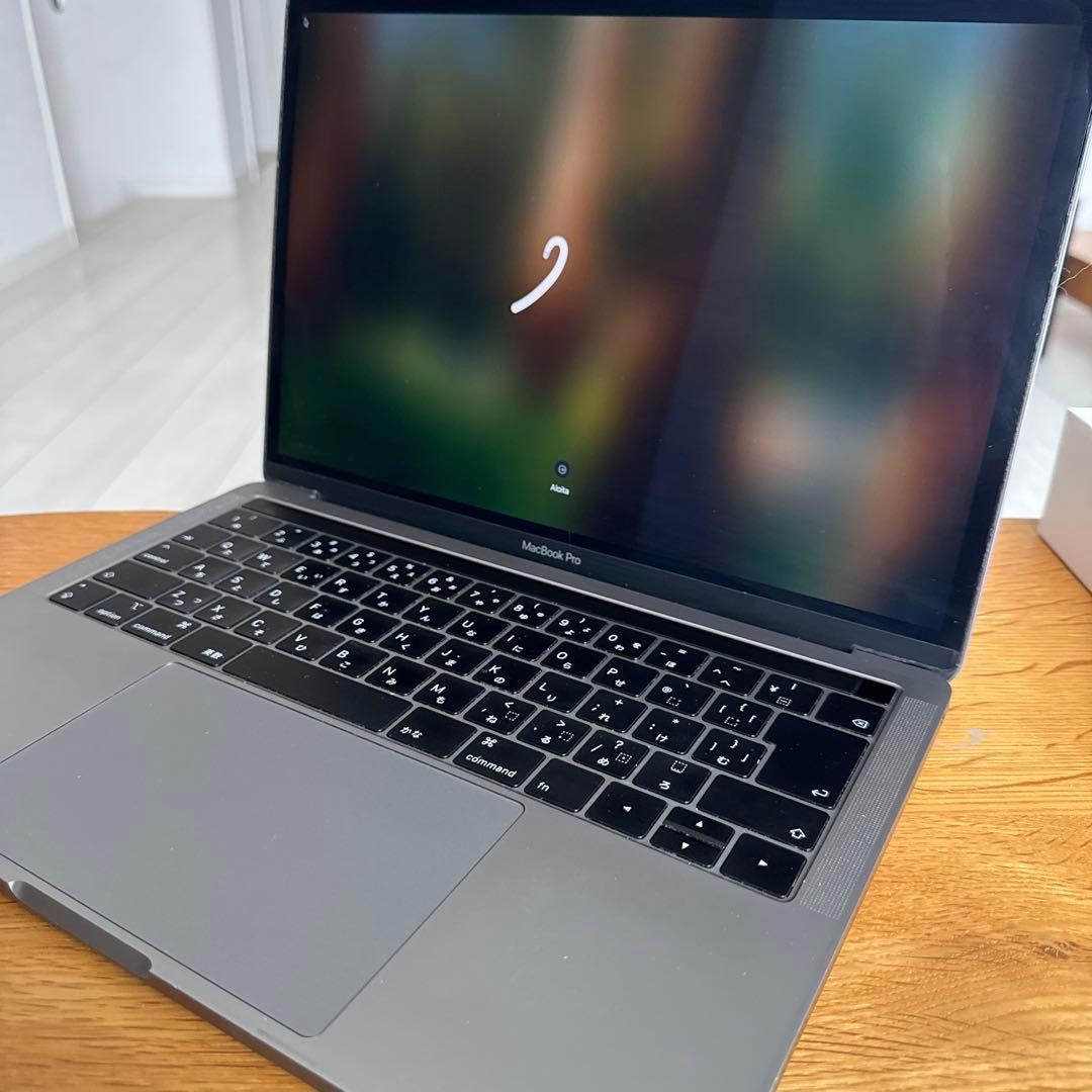 MacBook本体 MacBook Pro 2020 13inch Corei5 8GB/256GB Amazon.com: Apple MacBook Pro (13-inch, 8GB RAM, 256GB SSD Storage