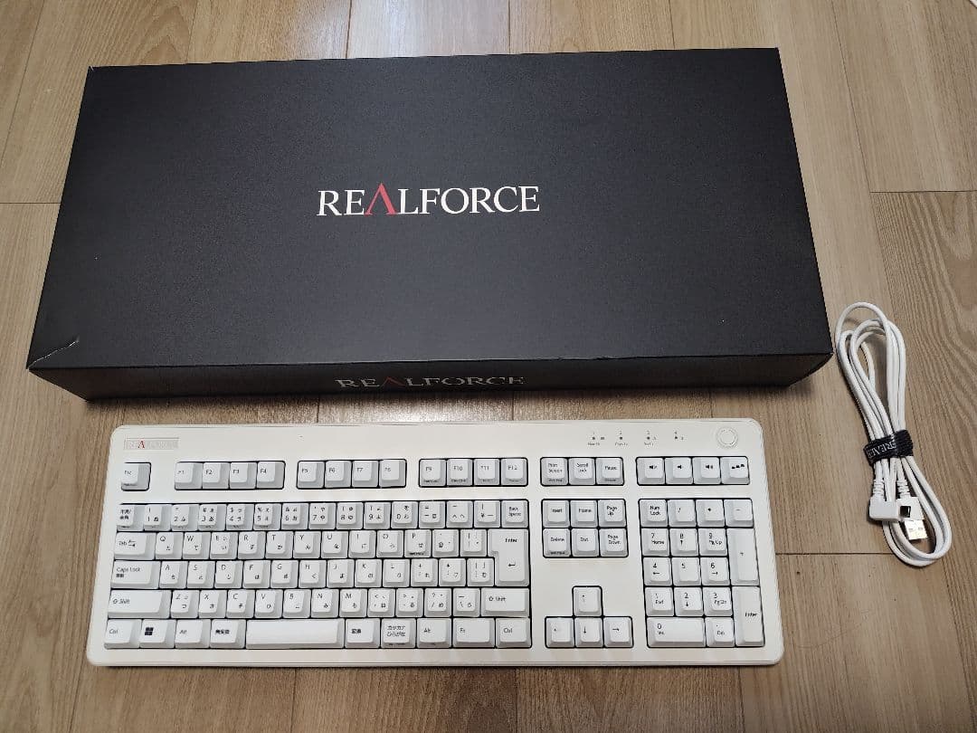 REALFORCE R3 ハイブリッド変荷重 日本語配列 ホワイト R3HA22 製品 : REALFORCE / R3HA22 | REALFORCE | 日本製プレミアムキーボード