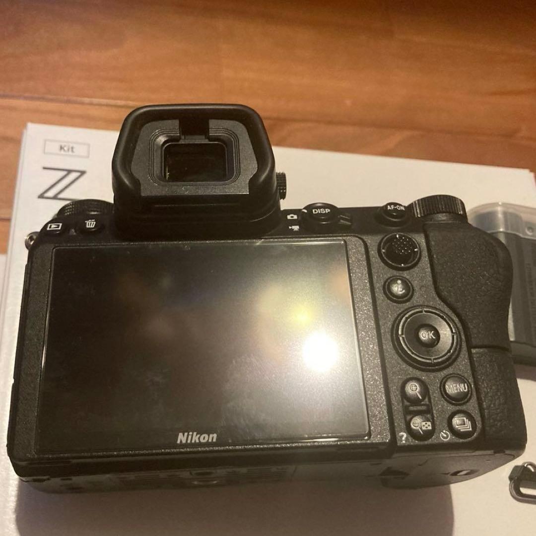 Nikon Z6 本体/オプション多数/25.120枚/の通販はau PAY マーケット