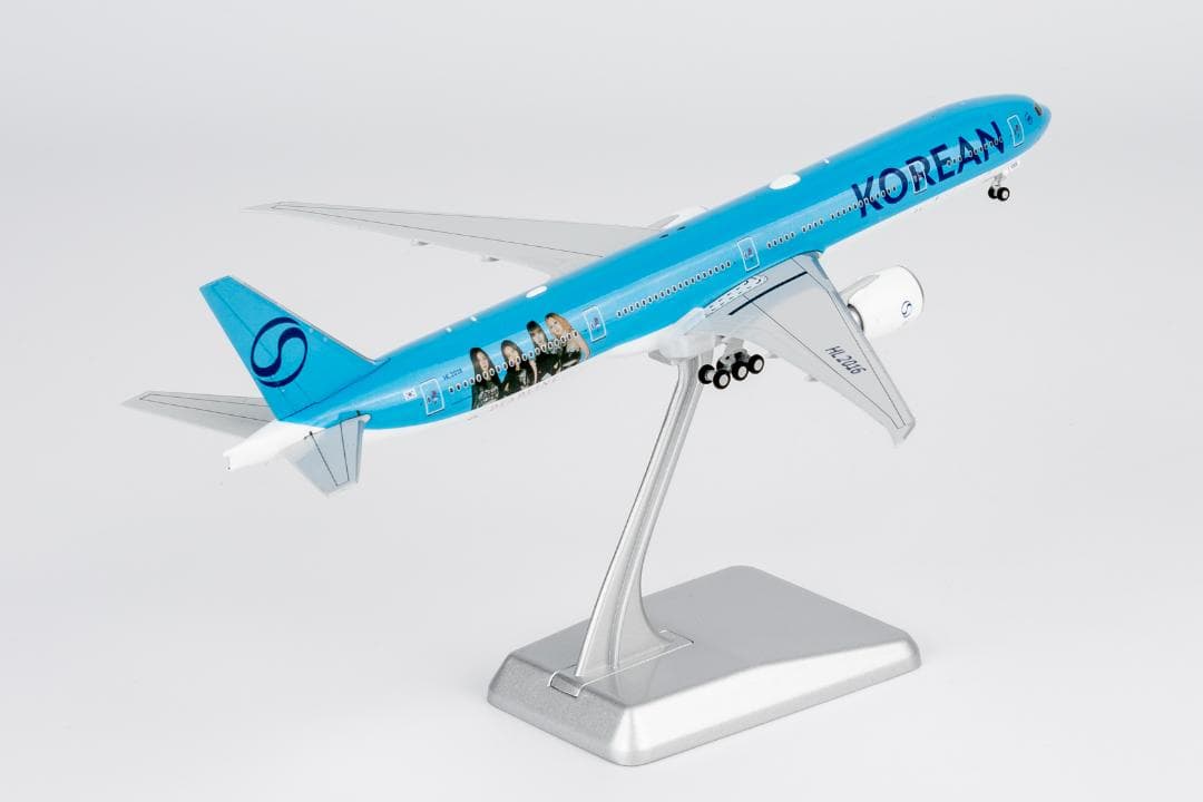 大韓航空 777-300ER HL2016 Black Pink 1/400 - メルカリ