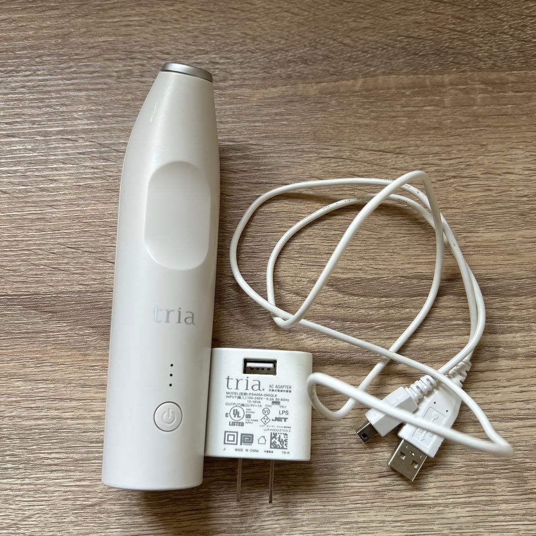 トリア 脱毛器 充電器付き(12/27〜30発送不可) 楽天市場】脱毛器 レーザー脱毛器 トリア 4X メンズ レディース 家庭用