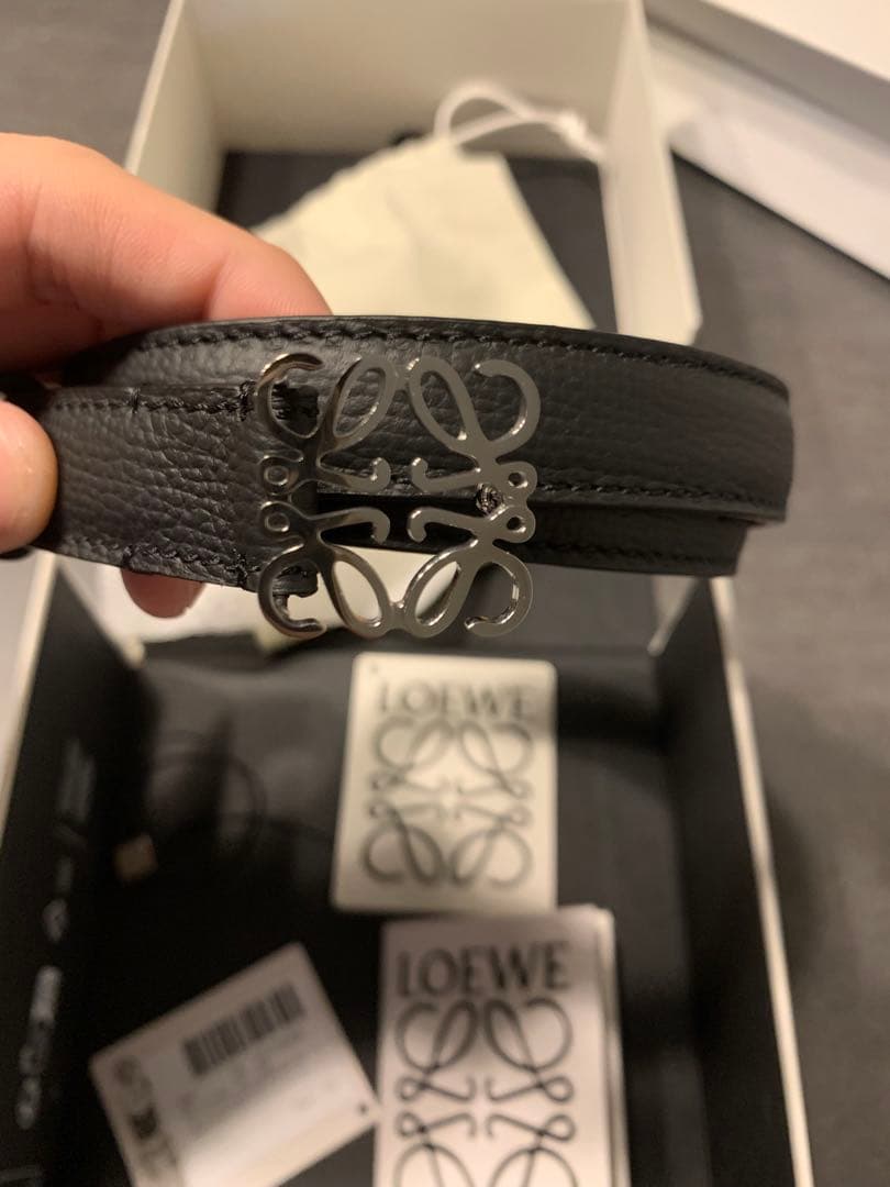 LOEWE レザー ベルト ブラックアナグラム ベルト（ペブルグレインカーフ） アナグラム ベルト（ペブルグレインカーフ） ブラック - LOEWE Japan