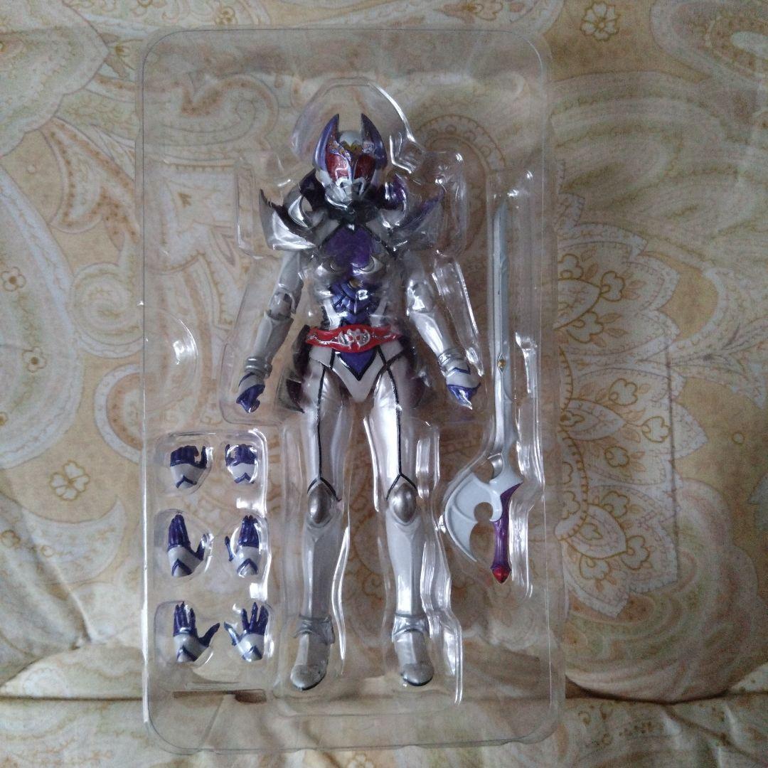 S.H.Figuarts 仮面ライダーキバーラ