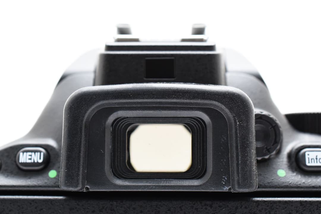 3136ショット Nikon D5500 Wi-Fi レンズセット #8290 - メルカリ