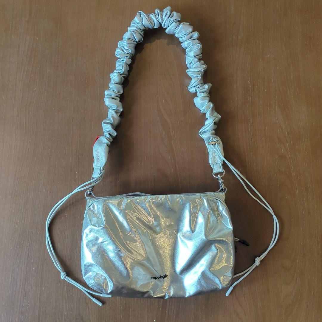 topologie トポロジー シルバー ボトルサコッシュ ラージサイズ - メルカリ