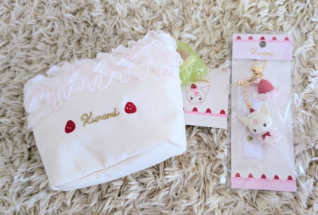 サンリオ いちごホイップシリーズ クロミ アクセサリーケース付き未