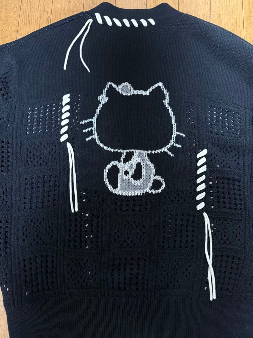 ハローキティ × メゾンスペシャル クロシェライクニットカーディガン