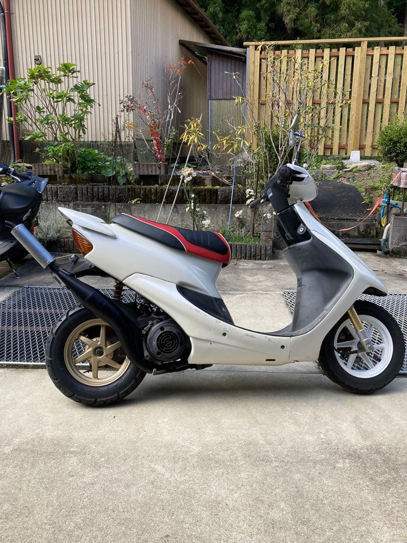 ライブディオ ZX リアライズ スプーキー チャンバー AF34 AF35 絶版