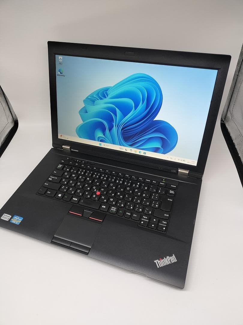 lenovo】爆速 Corei7/新品SSD128GB ノートパソコン B9