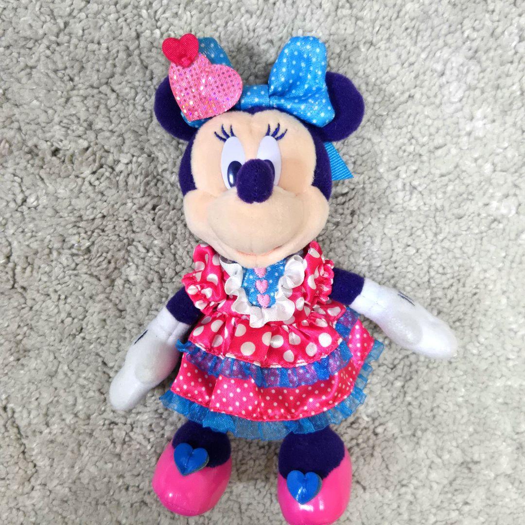 パルパルーザ ファンダーランド ミニー ぬいぐるみバッジ ディズニーランド ディズニーランド パルパルーザ ミニーのファンダーランド ぬいぐるみ
