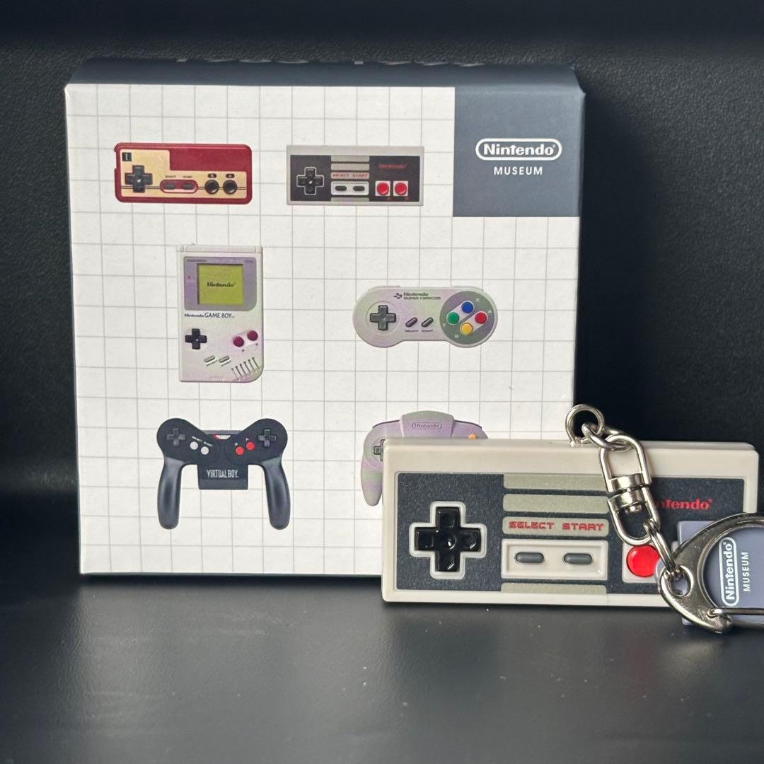 ニンテンドーミュージアム ゲームハードキーホルダーコレクション NES