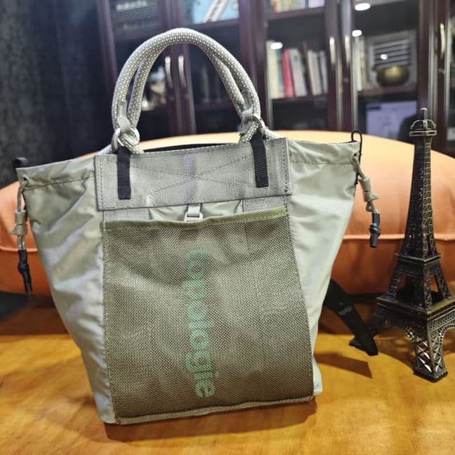 Topologie ナイロン製 ショルダーバッグ シルバー グレー ブラック 中古・古着通販】TOPOLOGIE (トポロジー) ショルダーバッグ グレー