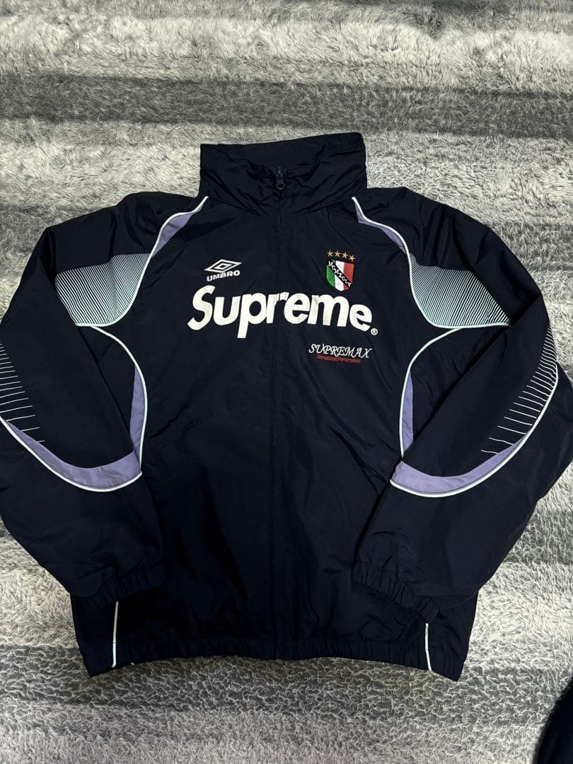 Supreme Umbro ナイロンジャケット - メルカリ