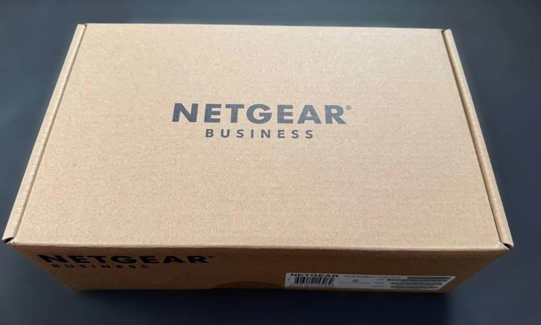 新品未開封 NETGEAR GS308EP-100JPS 8ポートPoEスイッチ GS308EP｜GS308EP-100JPS｜ギガ8ポート PoE+(62W)対応アンマネージ