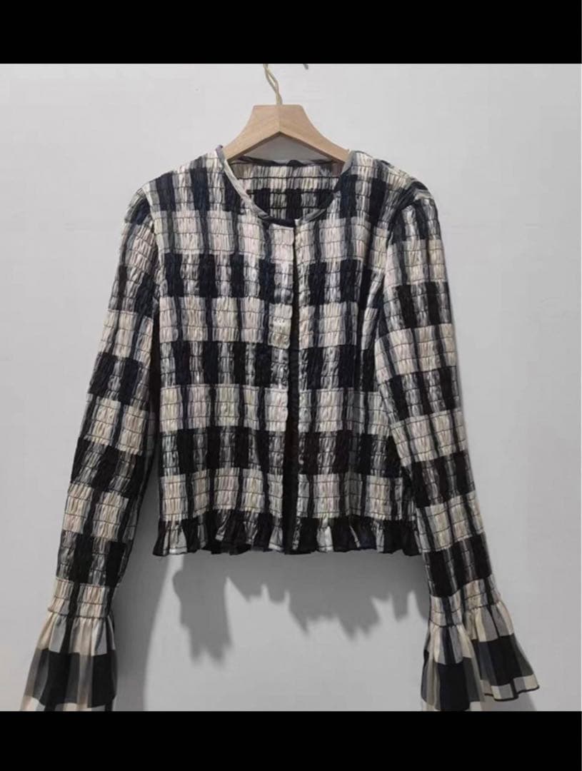 CLANE SHIRRING DESIGN BLOUSE ミックス クラネ - メルカリ