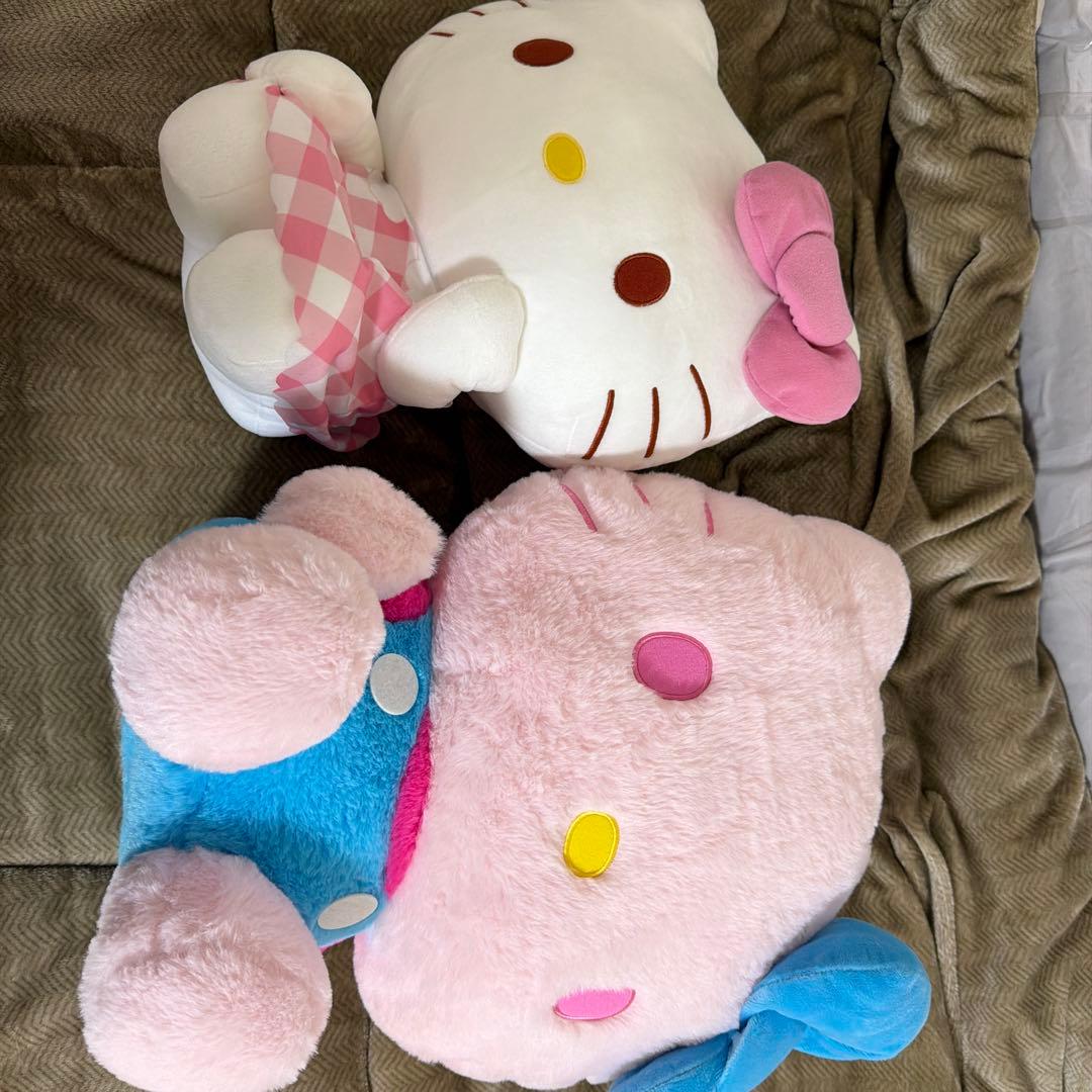 ハローキティ BIGぬいぐるみ 2体セット ピンク＆ブルー サンリオ