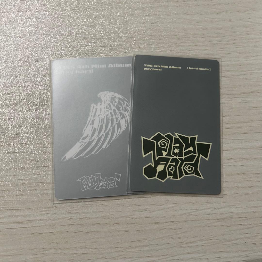 TWS シニュ play hard トレカ - メルカリ