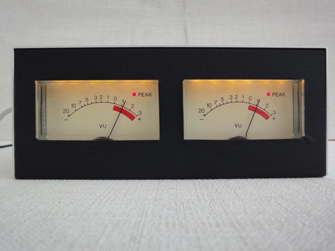 自作ステレオVUメーター222号機（YAMAHAワイド大型・ピーク付） - メルカリ
