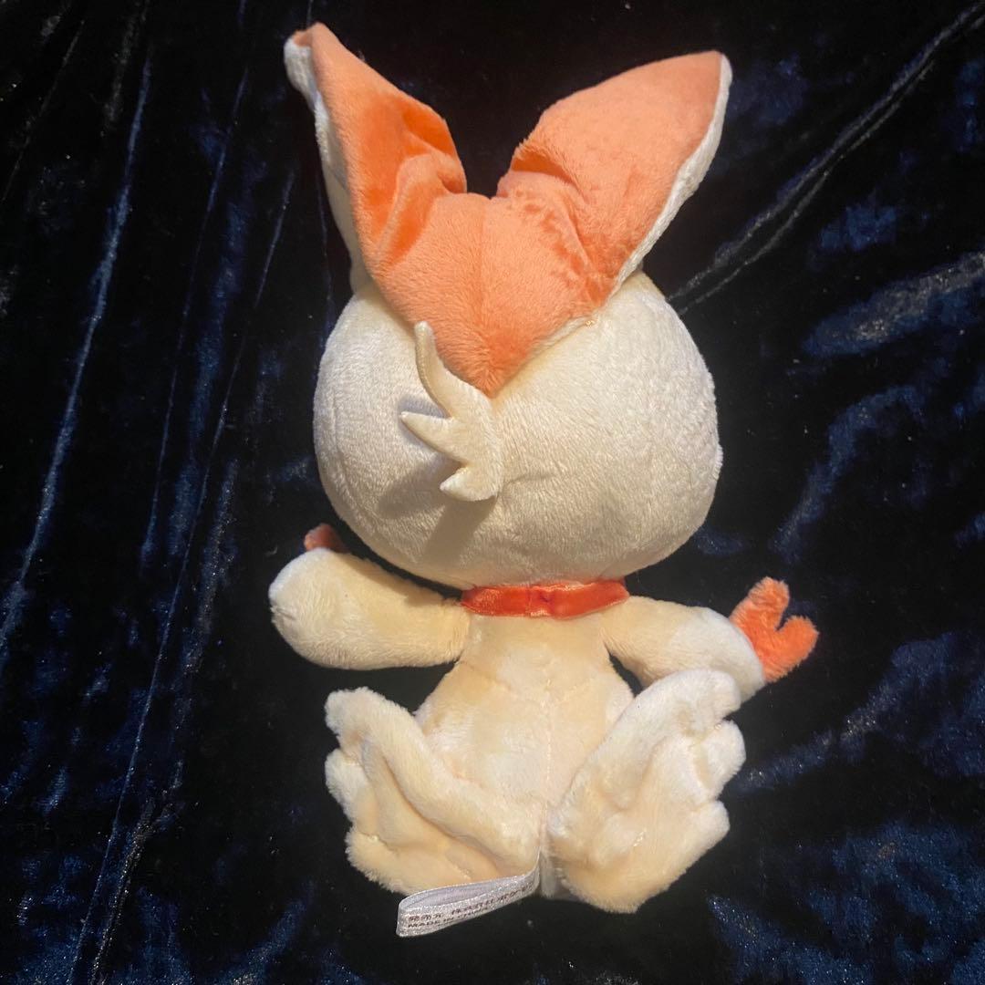 ポケモンセンタートウホク ぬいぐるみ やすらぎのすずをもった