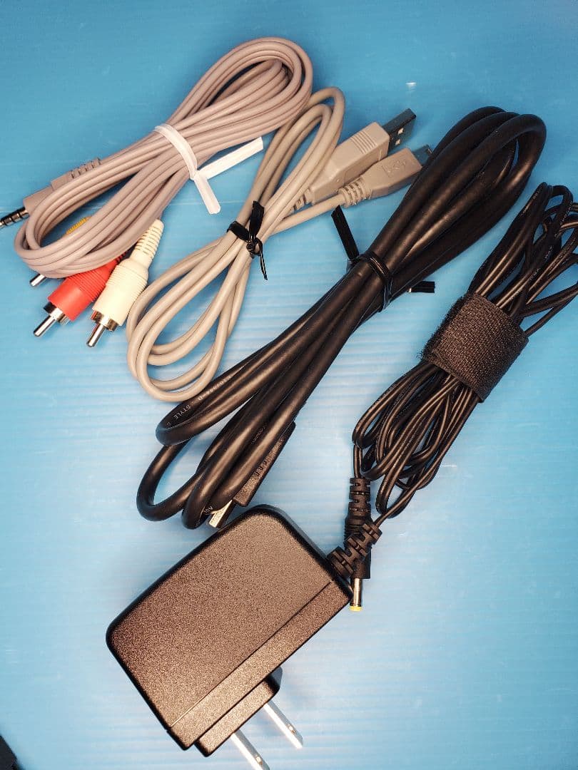 美品 JVC Everio GZ-HM33-S 純正バッテリー×2個 - メルカリ