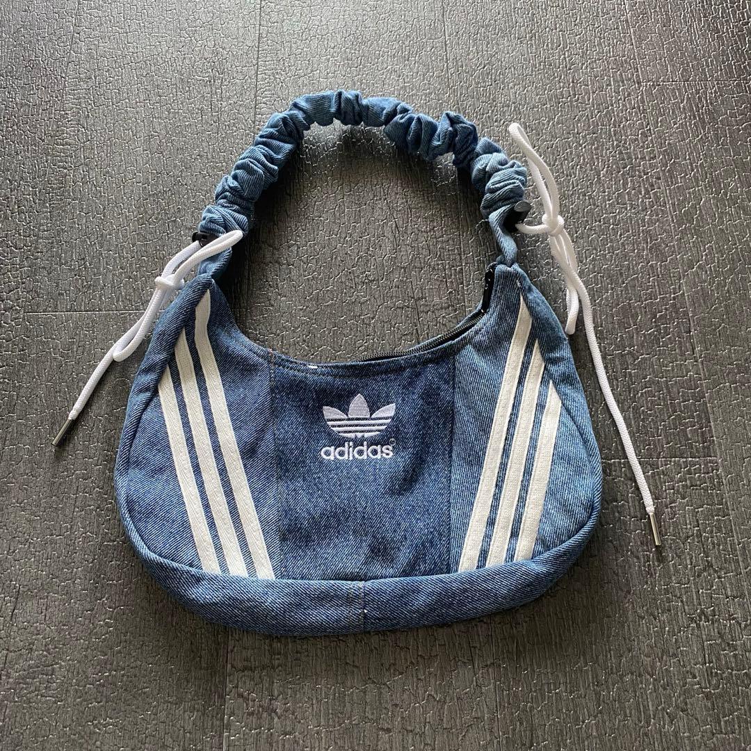 adidas デニムブルー ショルダーバッグ リメイク 再構築 - メルカリ