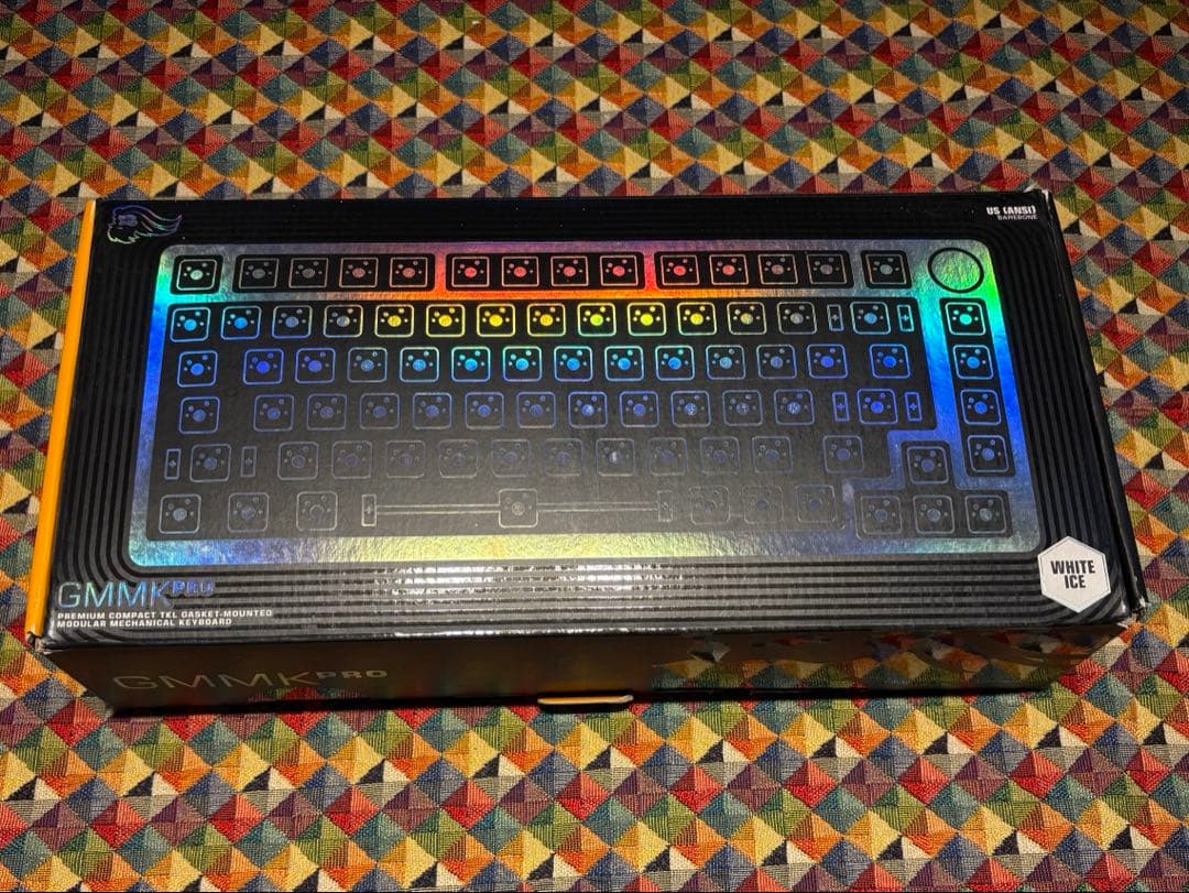 Glorious GMMK Pro 75% メカニカルキーボード Amazon.com: GLORIOUS Gaming GMMK PRO 75% - Modular Mechanical