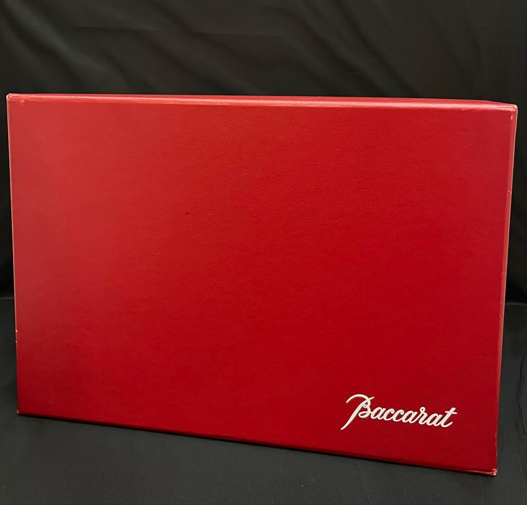 ハ*ナ様 バカラ トルネード 花瓶 斬新なデザインが高級感溢れる