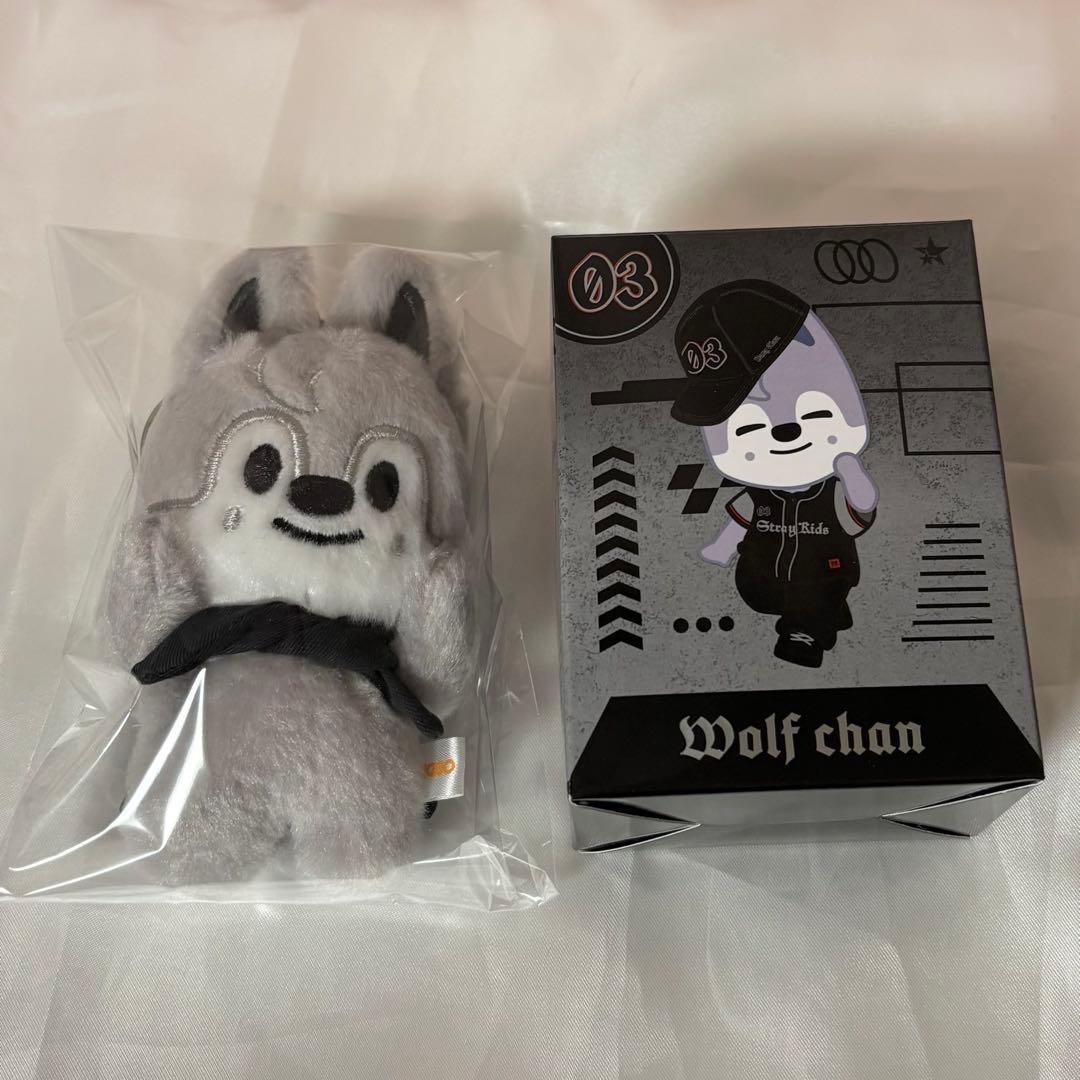 straykids スキズ ウルフチャン マグネットキーリング フィギュア