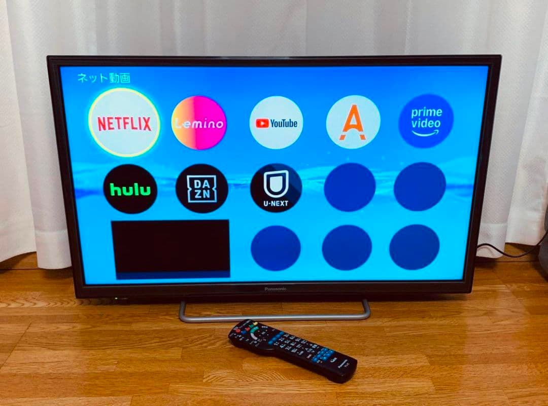 パナソニック 32型 スマートテレビ YouTube等⭕️地上波 2019年製