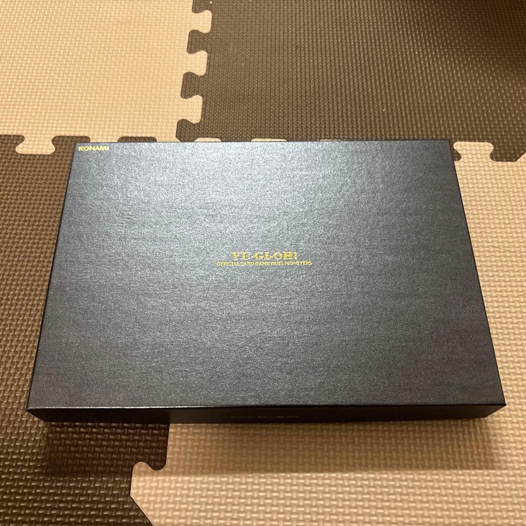 遊戯王カードゲーム25周年記念商品「三幻神」（ステンレス製） 遊戯王OCGデュエルモンスターズ「三幻神」スペシャルカードセット