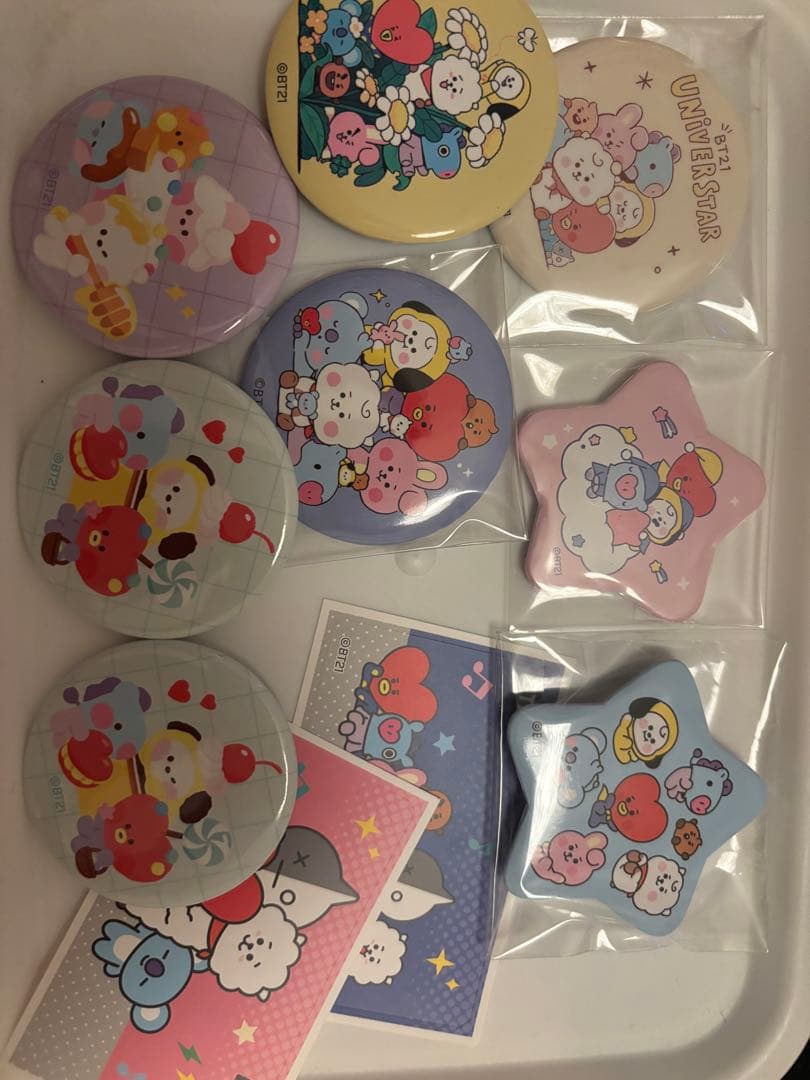 BTSの缶バッジセット - メルカリ