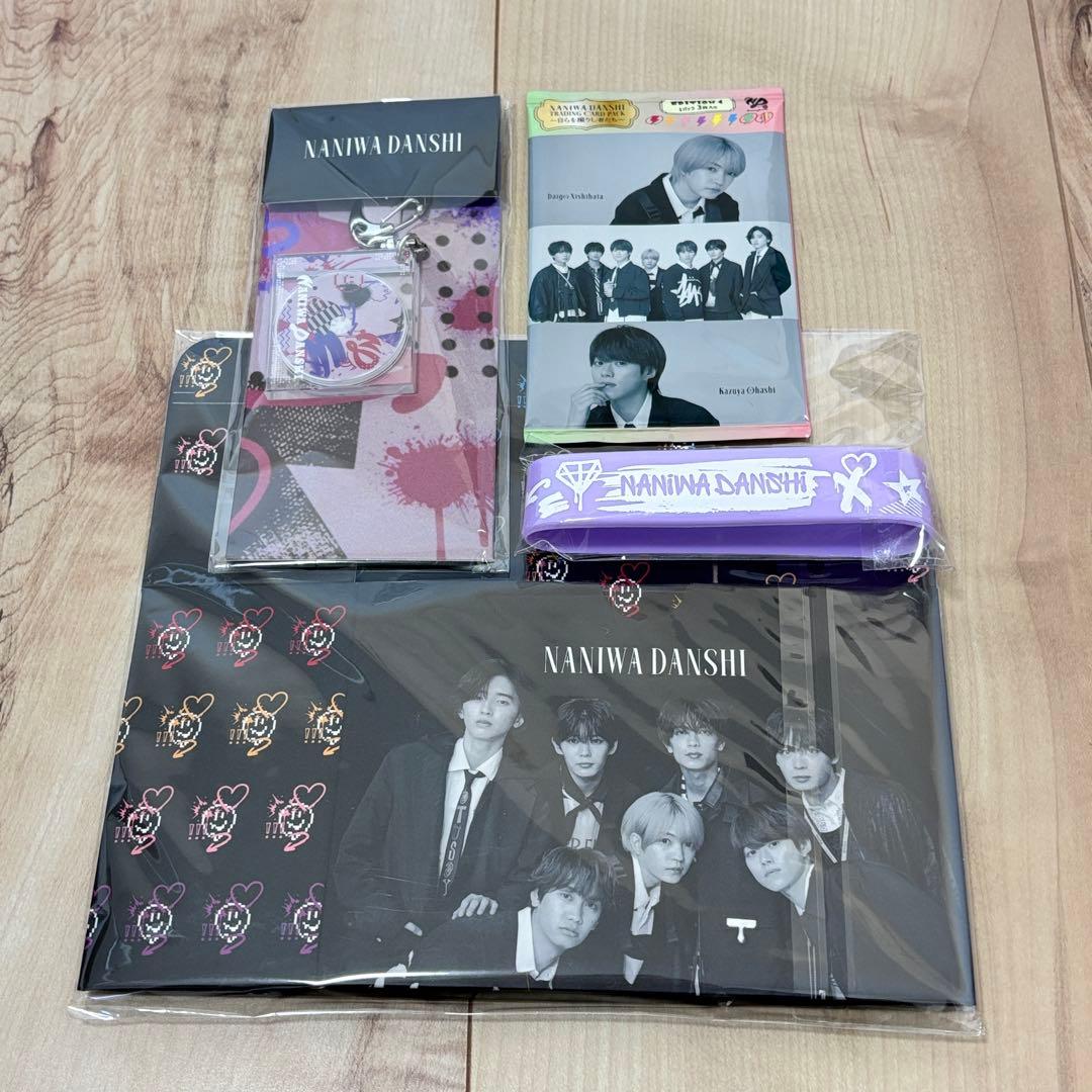 なにわ男子 グッズまとめ - メルカリ