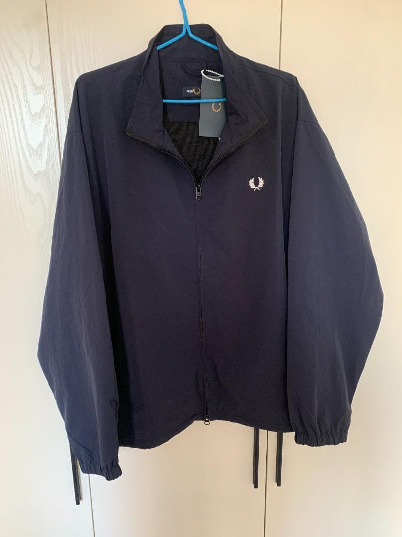 美品 BEAMS FRED PERRY ブラック ナイロンジャケット 本日発売！待望のブラックカラーが登場！！【 別注 FRED PERRY