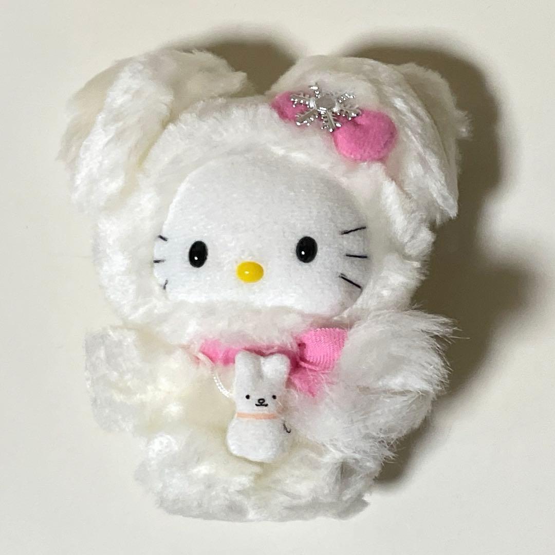 ご当地ハローキティ 北海道限定雪うさぎキティマスコットぬいぐるみ