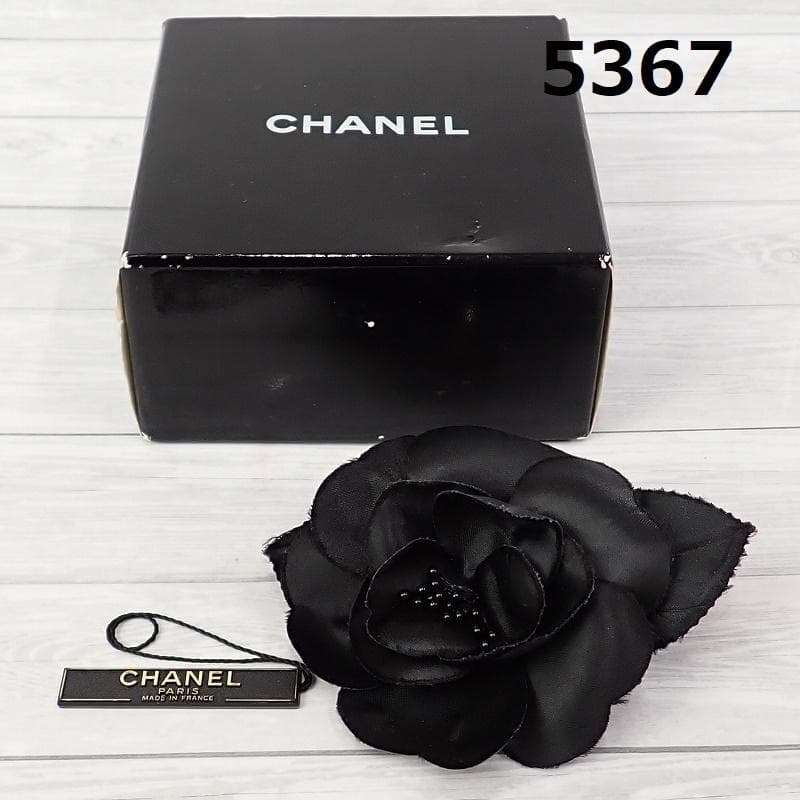 RU-5367　CHANEL　ブローチ　コサージュ  20241001 新作CHANEL☆シャネル ブローチ 超入手困難 直営店1点 (CHANEL