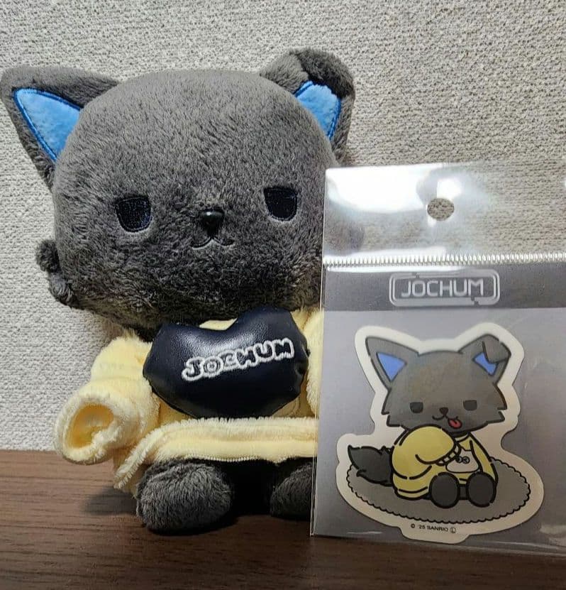 JOCHUM マスコットホルダー : ピーハイ※ステッカーのオマケ付き - メルカリ