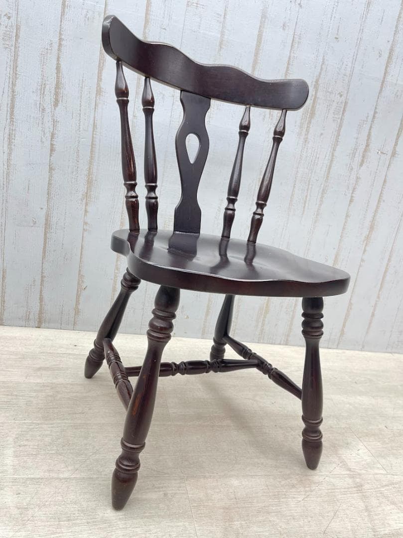 飛騨産業 キツツキ ウィンザーチェア ダイニングチェア 椅子 楽天市場】飛騨産業 キツツキ ダイニングチェア ブナ材 ビンテージ