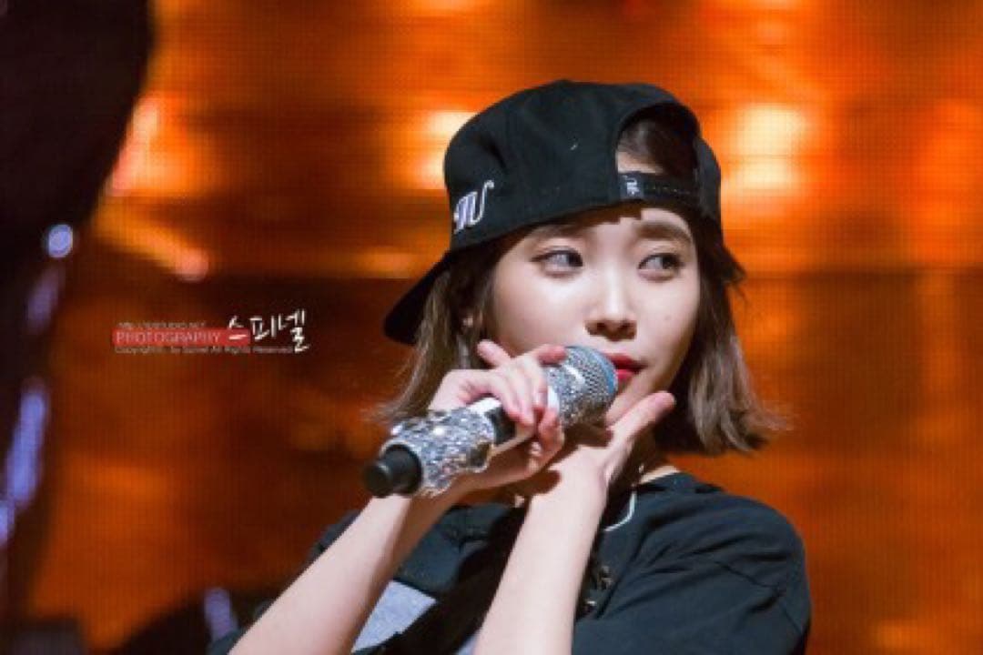 IU アイユ 2013年MODERN TIMESコンサート 公式 帽子 キャップ IU アイユ 2013年MODERN TIMESコンサート 公式 帽子 キャップの通販は