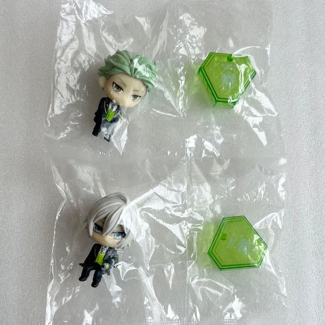 ツイステ シルバー セベク すわらせ隊 - メルカリ